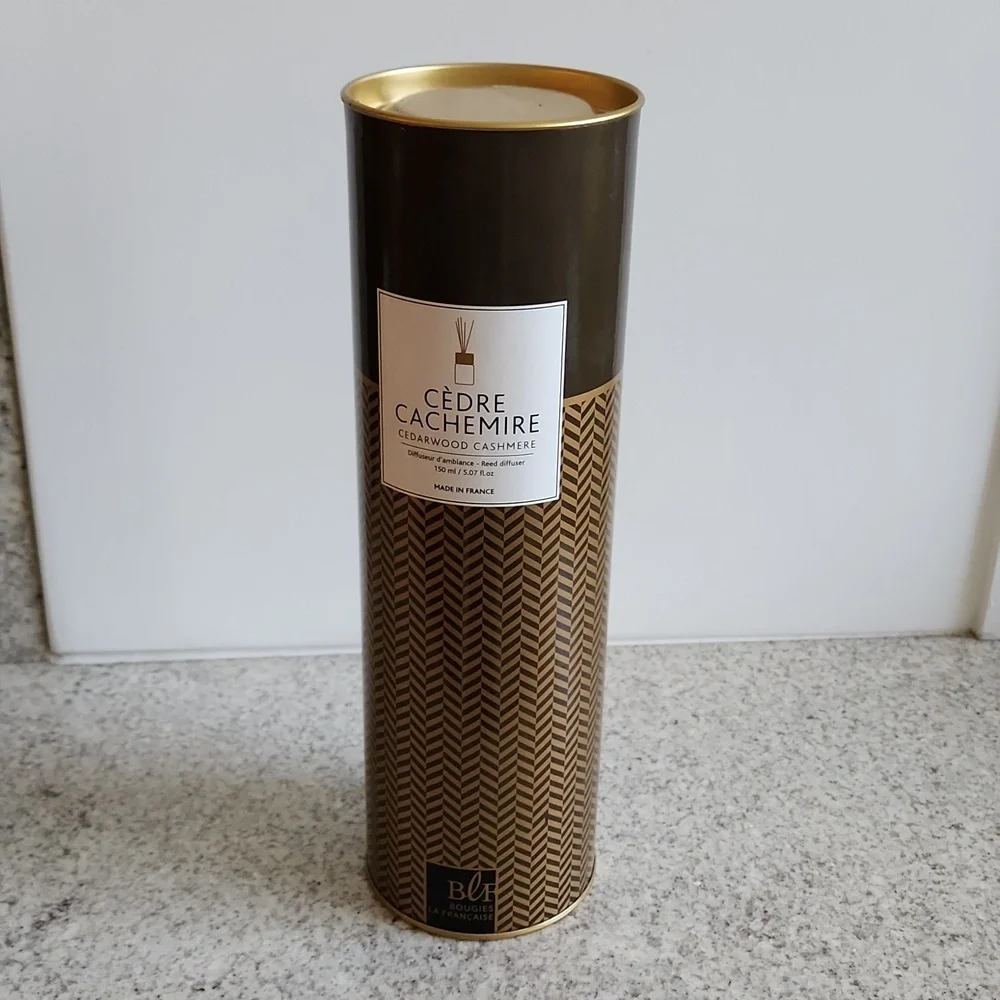 NWT Cedarwood Cashmere diffuser